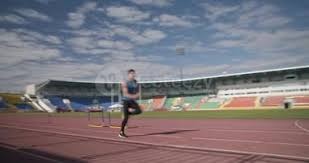 输山西发布会！许利民不满攻守仍表扬球队，周琦再遭眼伤明天检查