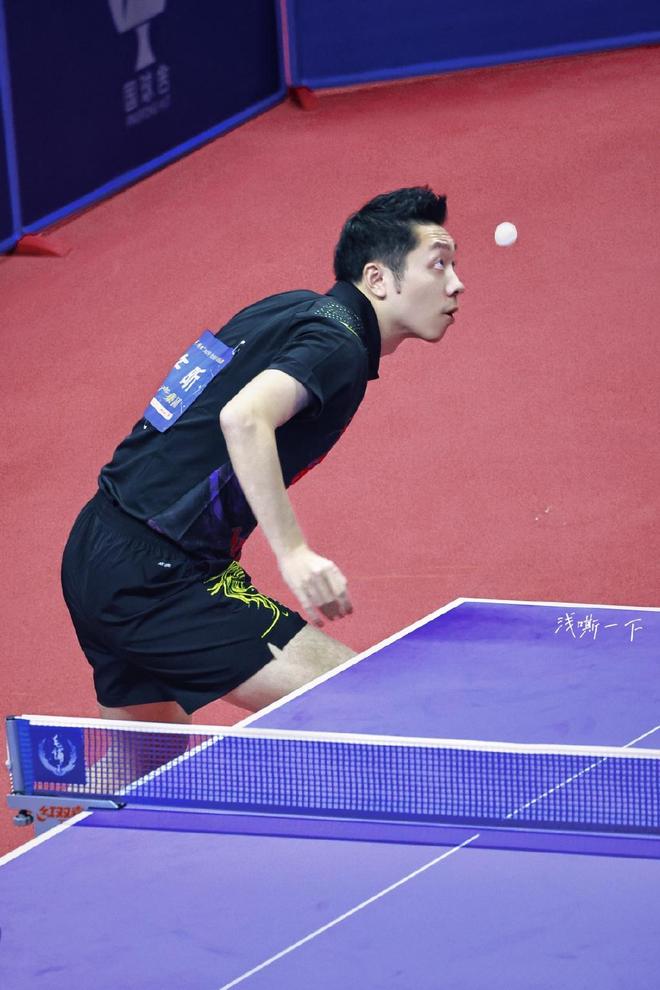 众沸腾不已 众沸腾不已